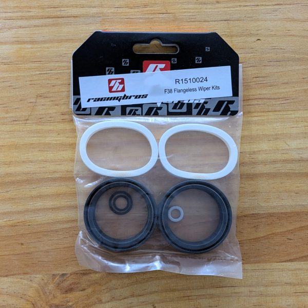 Kit de Retenes RacingBros F38 Flangeless – R1510024