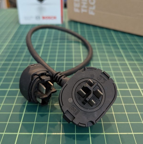 Connection cable Bosch PowerMore 250 - 300 mm (BCH3923_300)
